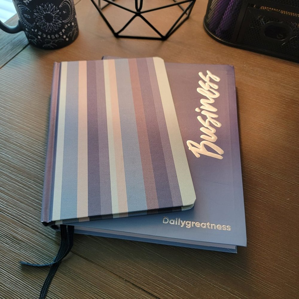 Dailygreatness Undated Business Planner & Notebook